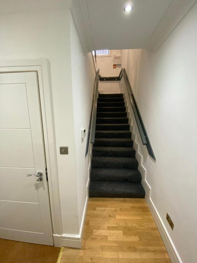 Penthouse Apt8 Apartment Wolverhampton Ngoại thất bức ảnh