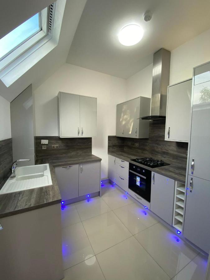 Penthouse Apt8 Apartment Wolverhampton Ngoại thất bức ảnh
